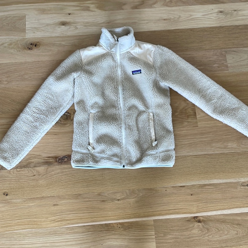 Patagonia White Sherpa Fleece